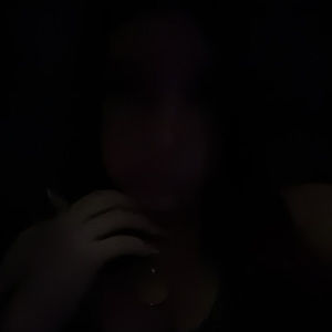 Meet your Posher, Bee